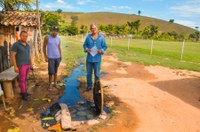 Vereadores fiscalizam condições de saneamento no distrito de Avaí 